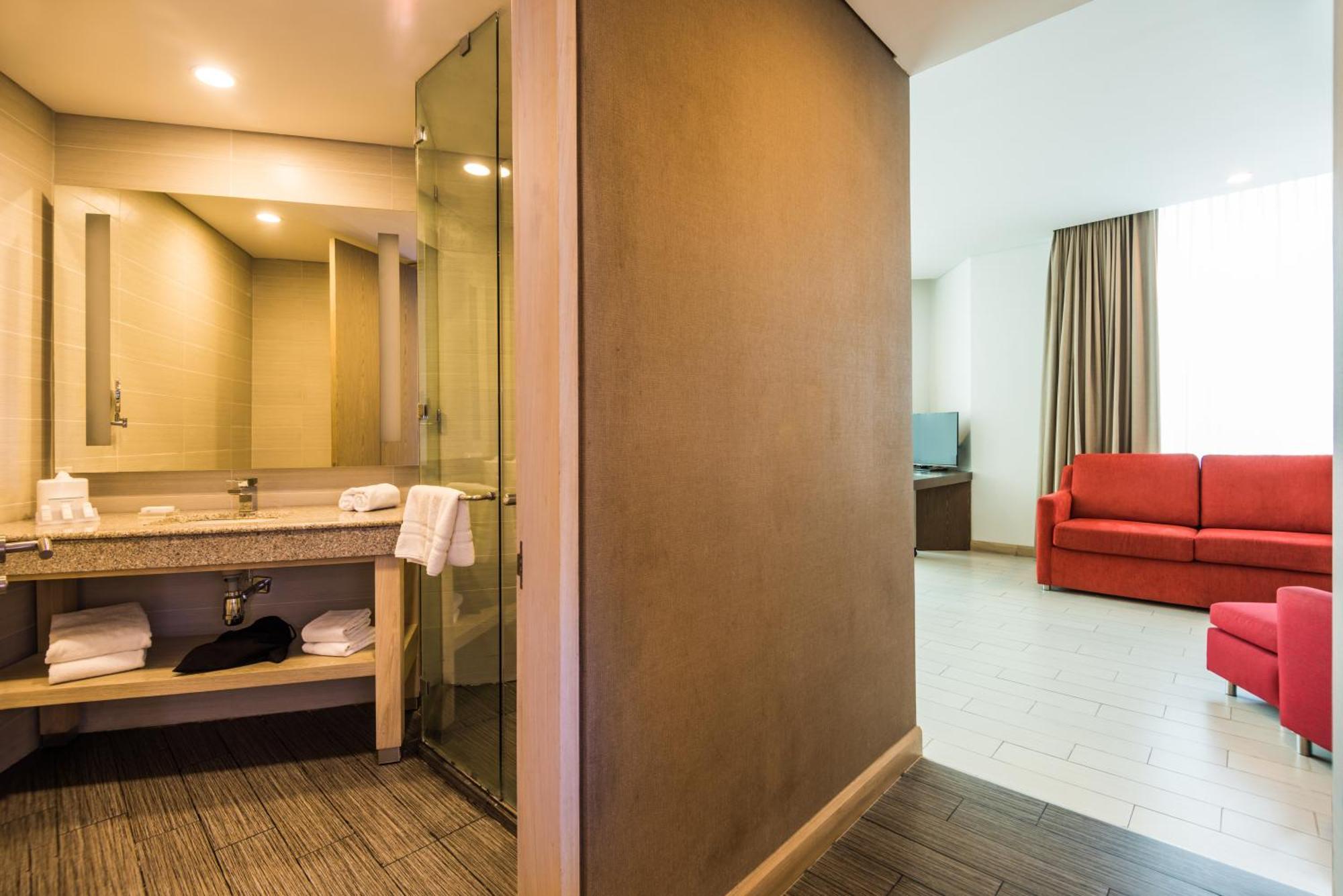 King Suite with Sofa Bed